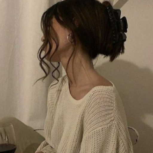 Profile picture of user Immc_Zarina🖇🧸
