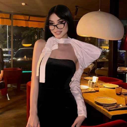 Profile picture of user Mubinlolo