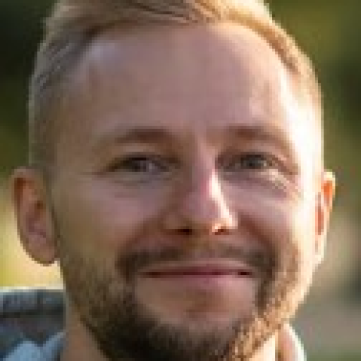 Profile picture of user hiyew