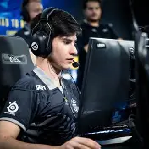 Profile picture of user Abdumalik