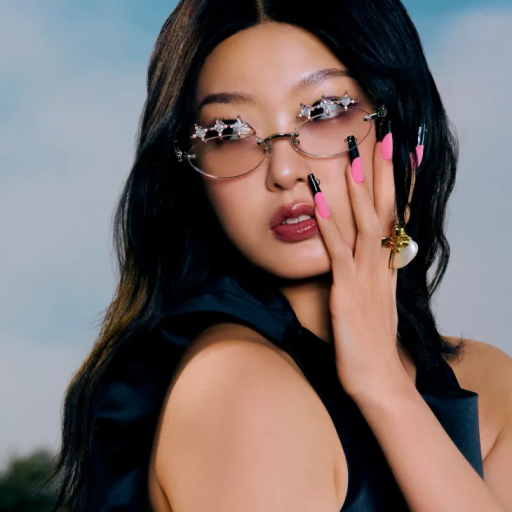 Profile picture of user Moona