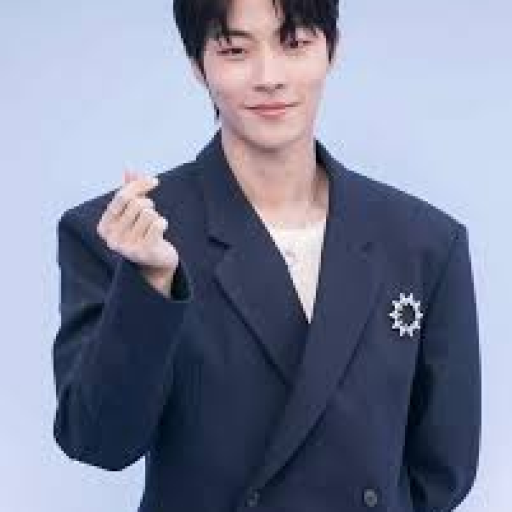 Profile picture of user Arslon